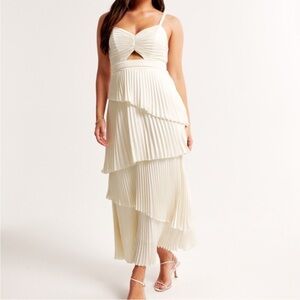 Abercrombie & Fitch Giselle Pleated Tiered Maxi Dress